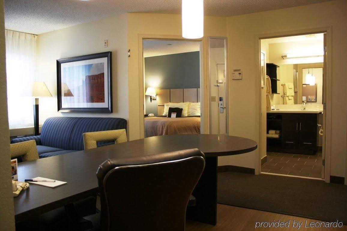 Sonesta Simply Suites Arlington Exteriör bild