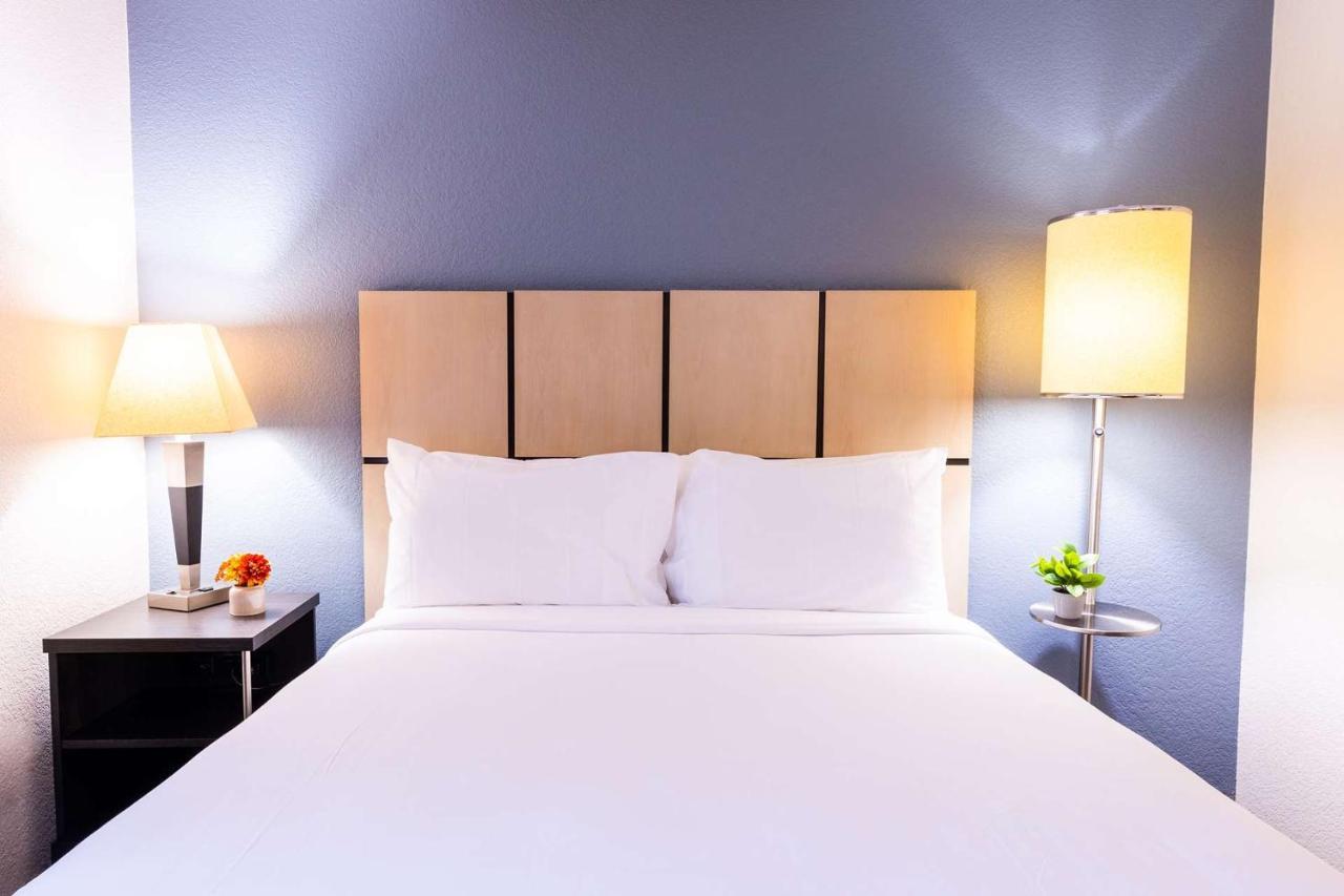 Sonesta Simply Suites Arlington Exteriör bild